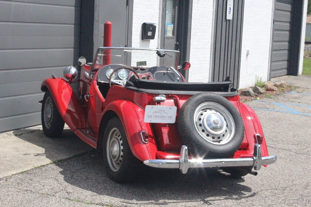 MG-T-Series-1953-Convertible-3