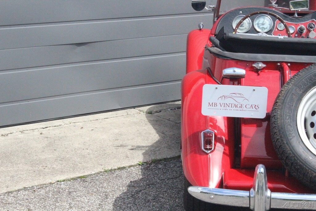 MG-T-Series-1953-Convertible-8