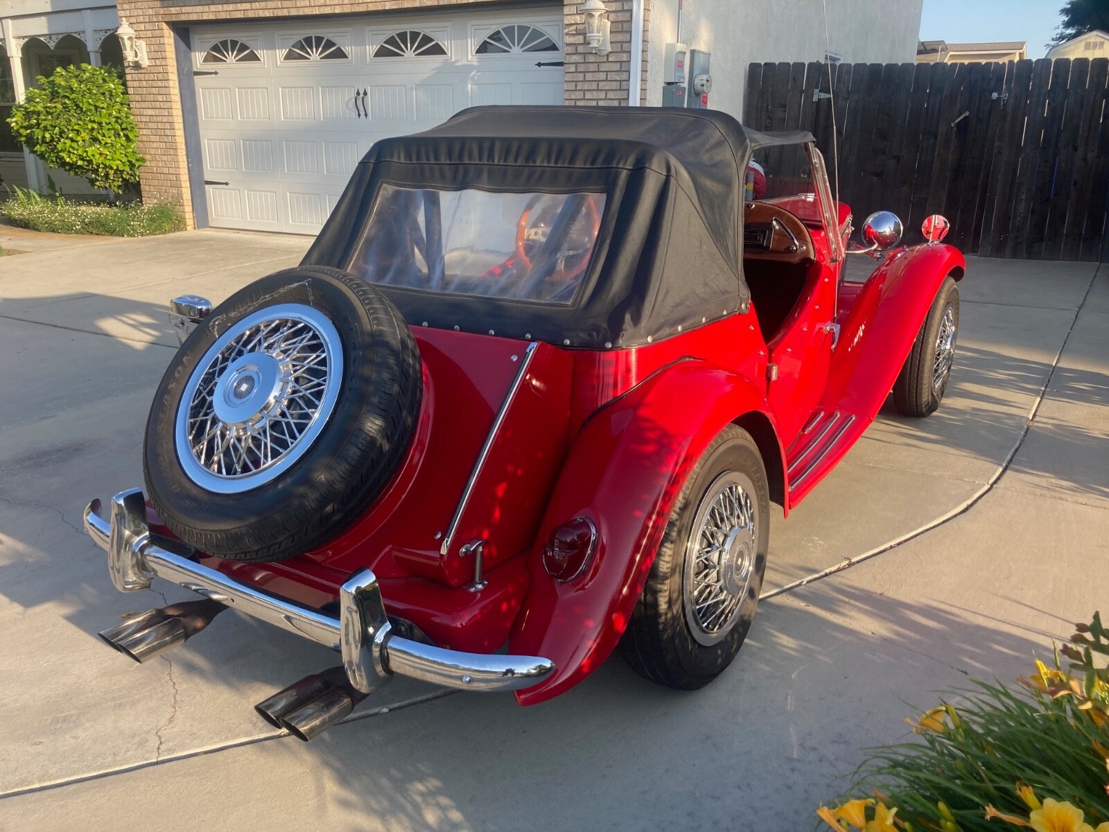 MG-T-Series-1969-Convertible-4