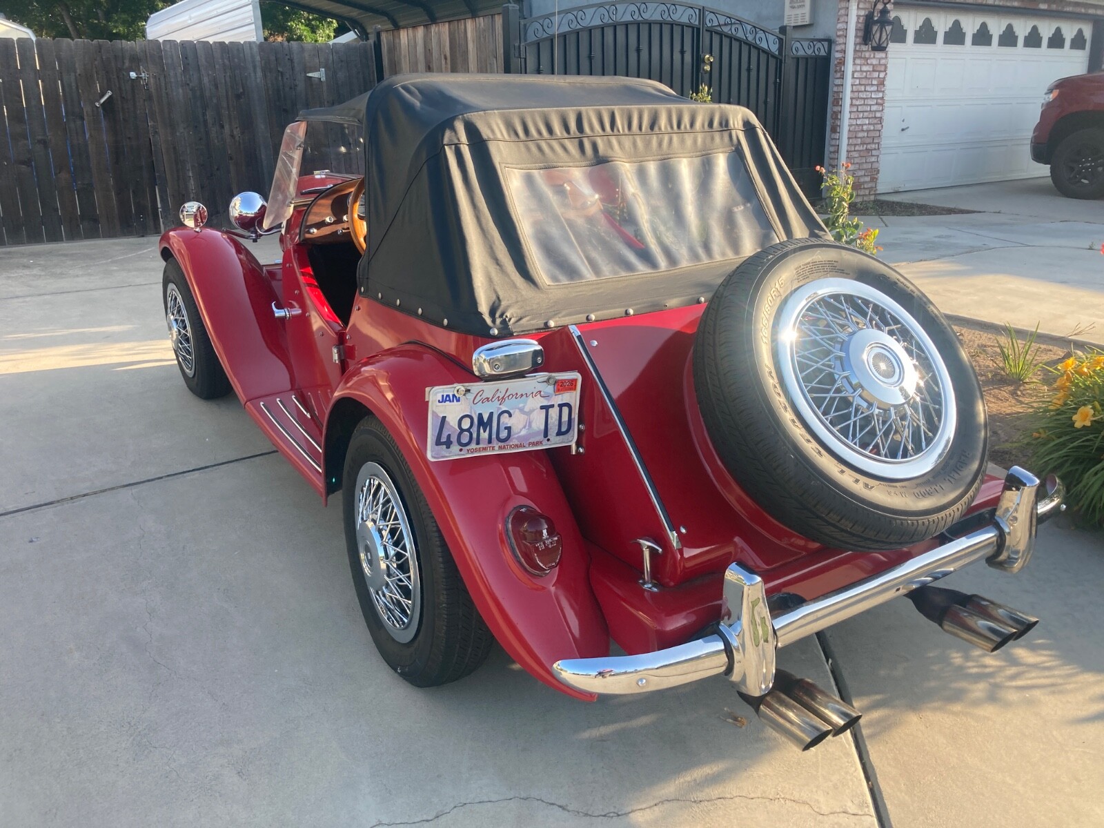 MG-T-Series-1969-Convertible-6