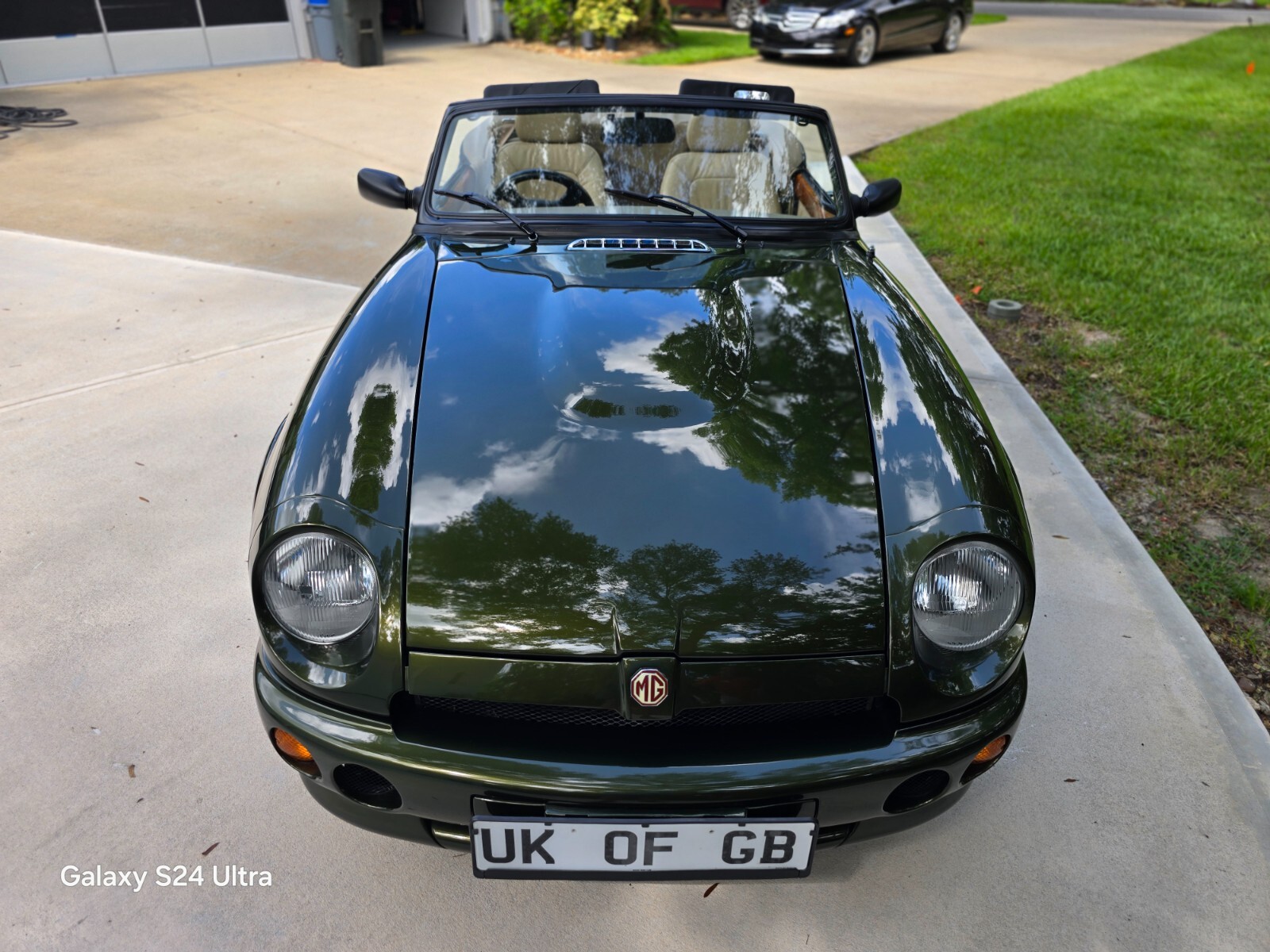 MG-V-8-1995-Convertible-10
