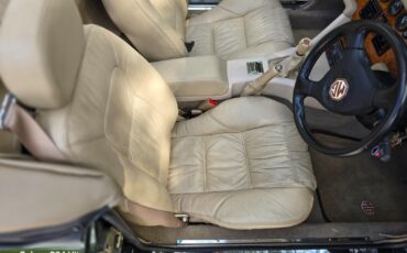 MG-V-8-1995-Convertible-16