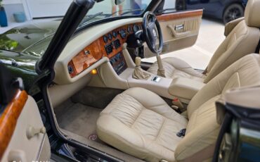 MG-V-8-1995-Convertible-20