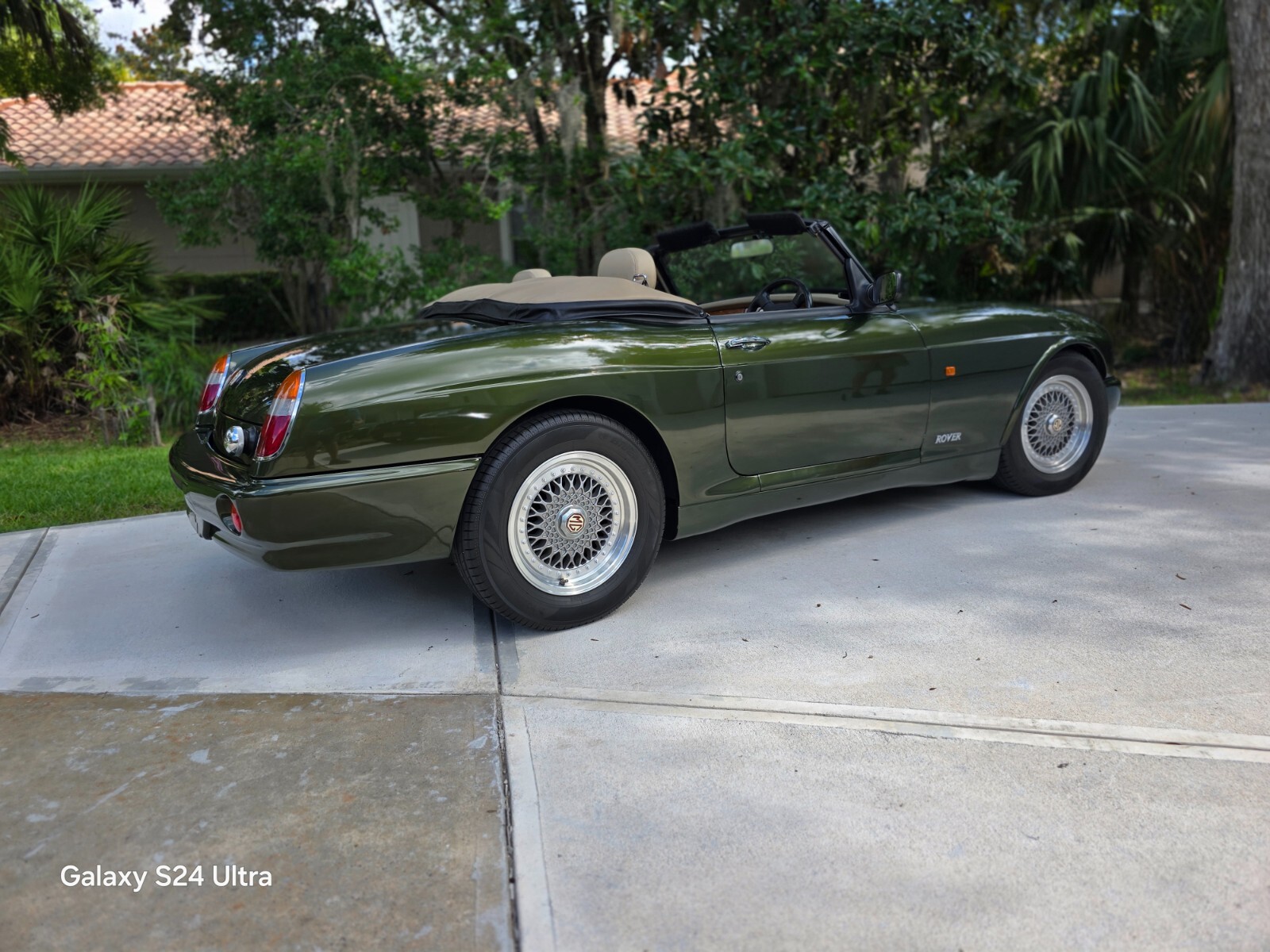 MG-V-8-1995-Convertible-3