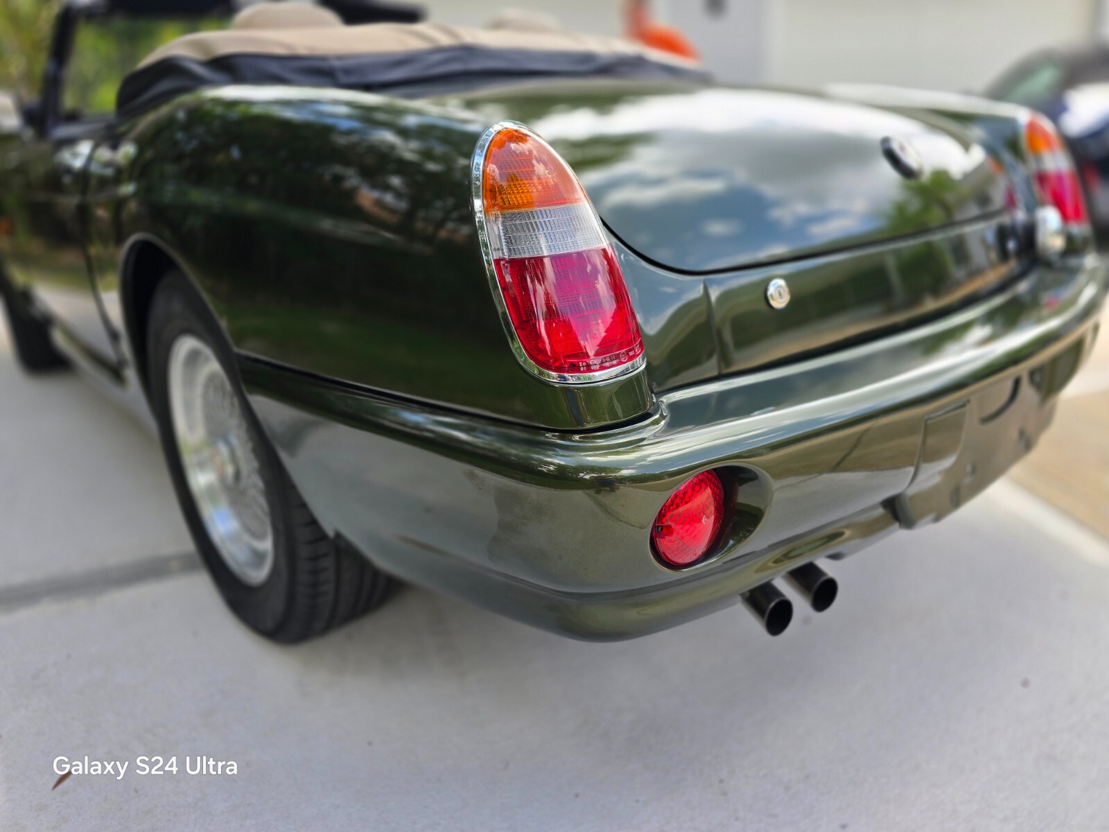 MG-V-8-1995-Convertible-7