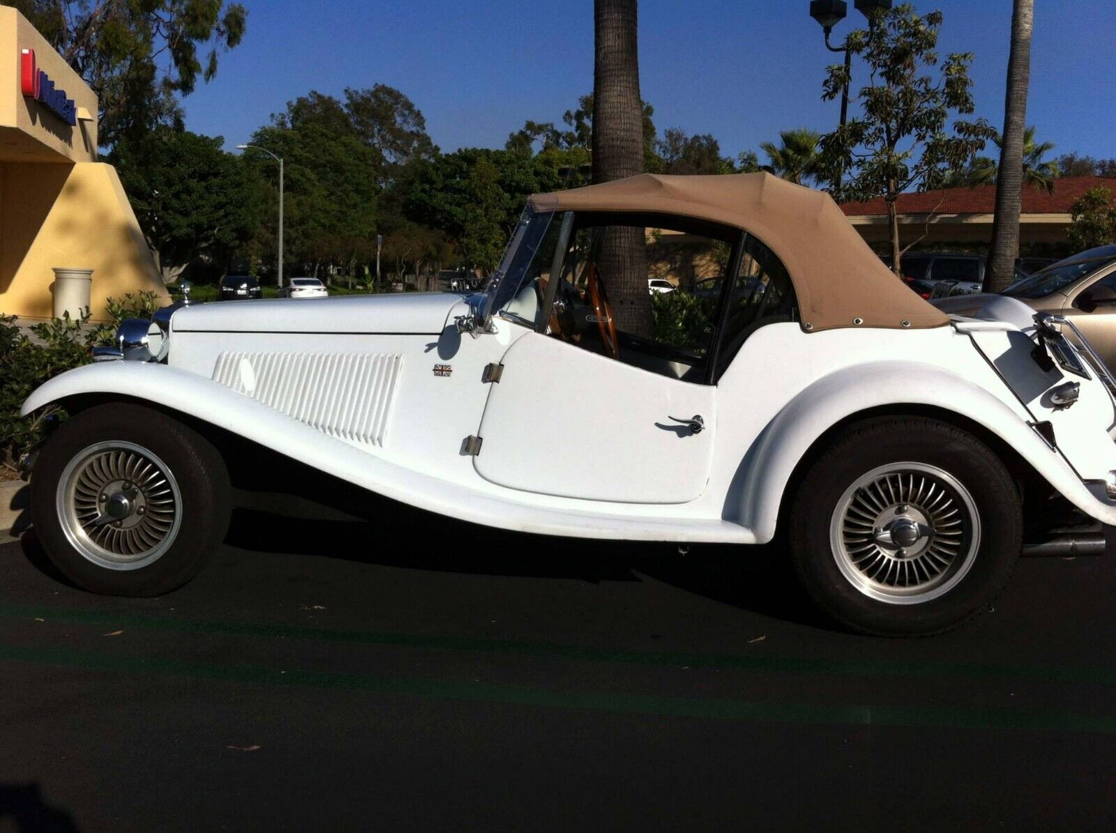 MP-Lafer-MP-1978-Convertible-1