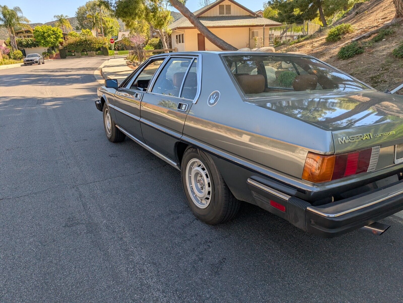 Maserati-Quattroporte-1985-Sedan-12