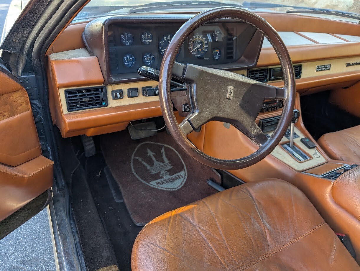 Maserati-Quattroporte-1985-Sedan-3