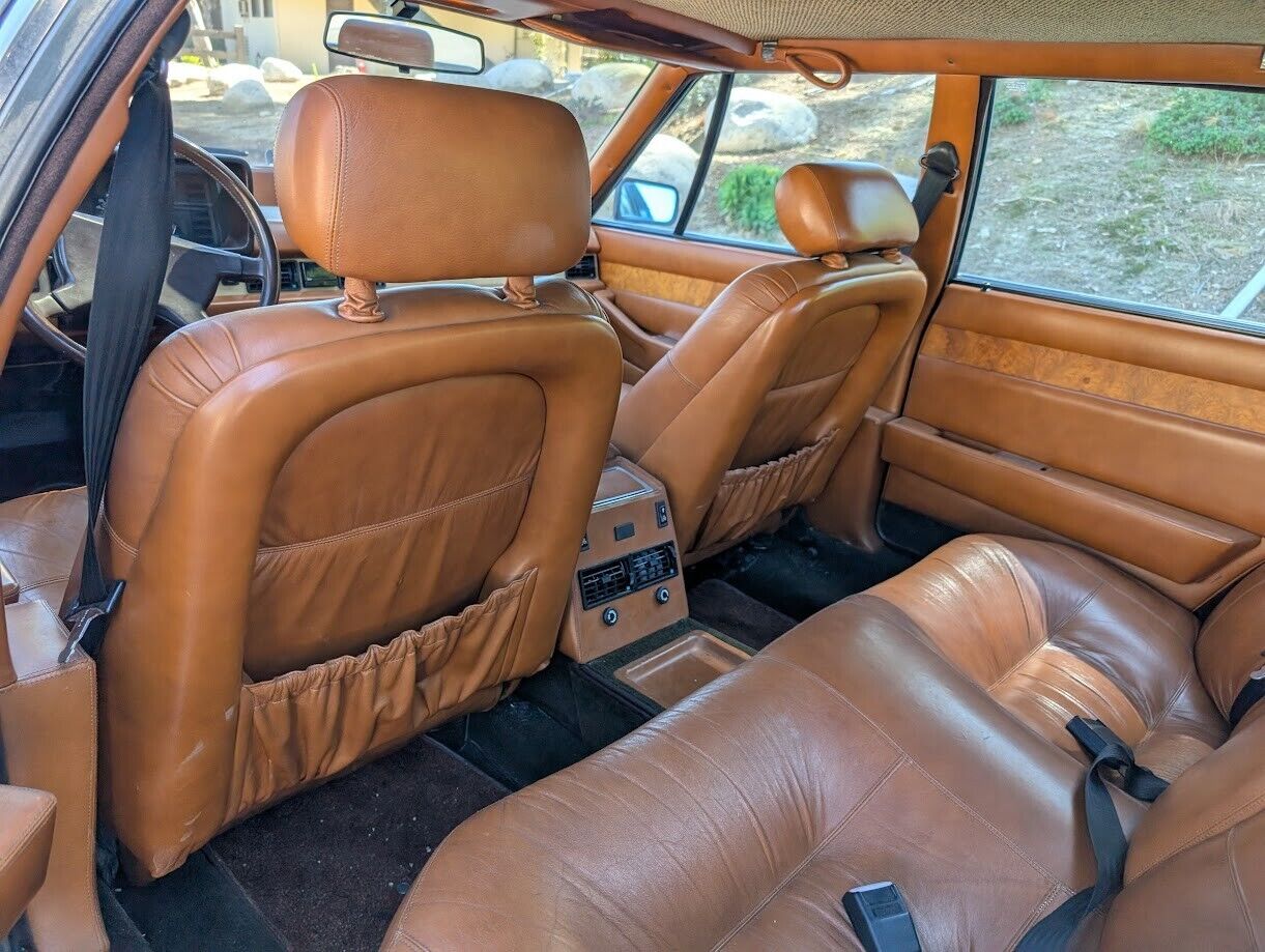 Maserati-Quattroporte-1985-Sedan-7