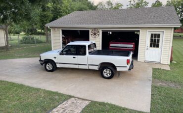 Mazda-B-Series-Pickups-1994-1