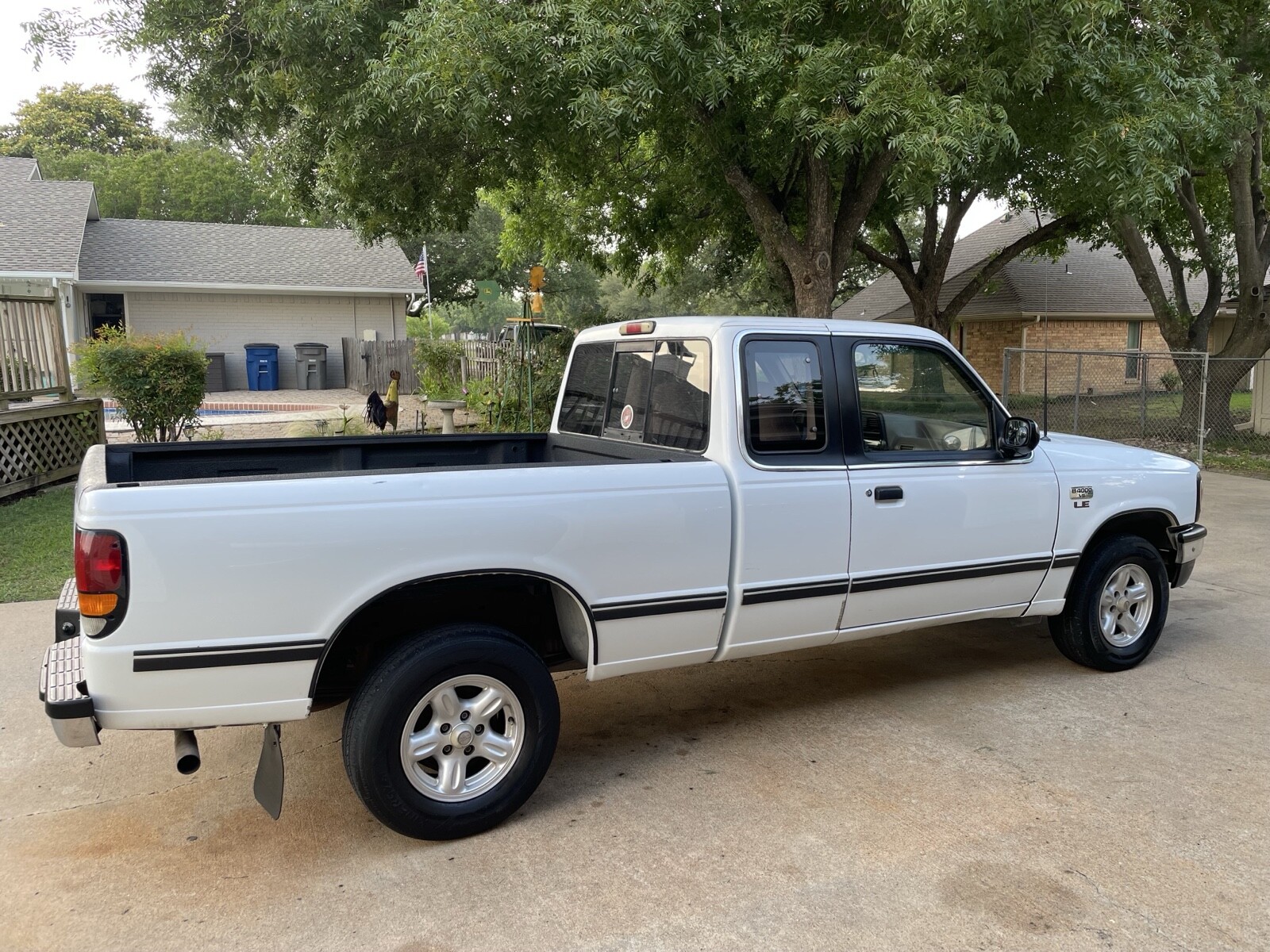Mazda-B-Series-Pickups-1994-7