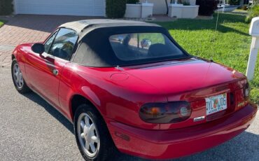 Mazda-MX-5-Miata-1990-Convertible-1