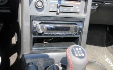 Mazda-MX-5-Miata-1990-Convertible-16