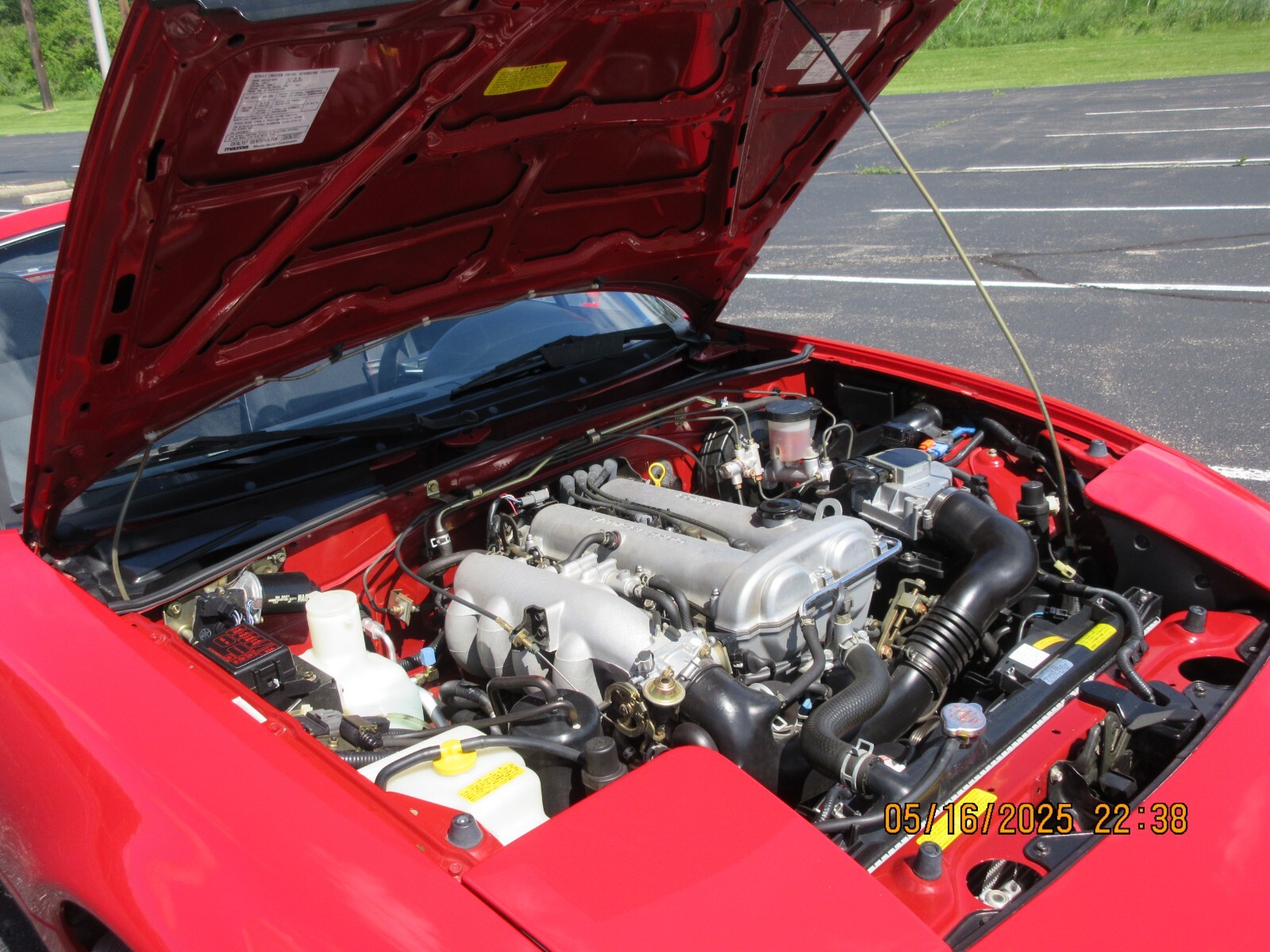 Mazda-MX-5-Miata-1990-Convertible-17