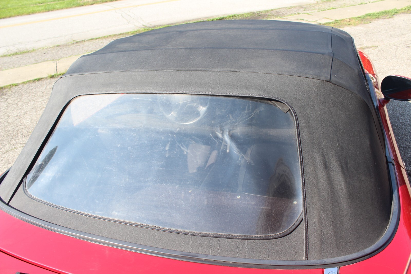 Mazda-MX-5-Miata-1990-Convertible-18