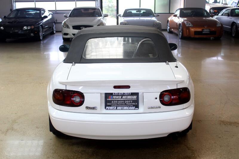 Mazda-MX-5-Miata-1990-Convertible-19