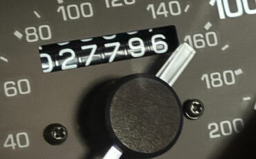 Mazda-MX-5-Miata-1990-Convertible-20