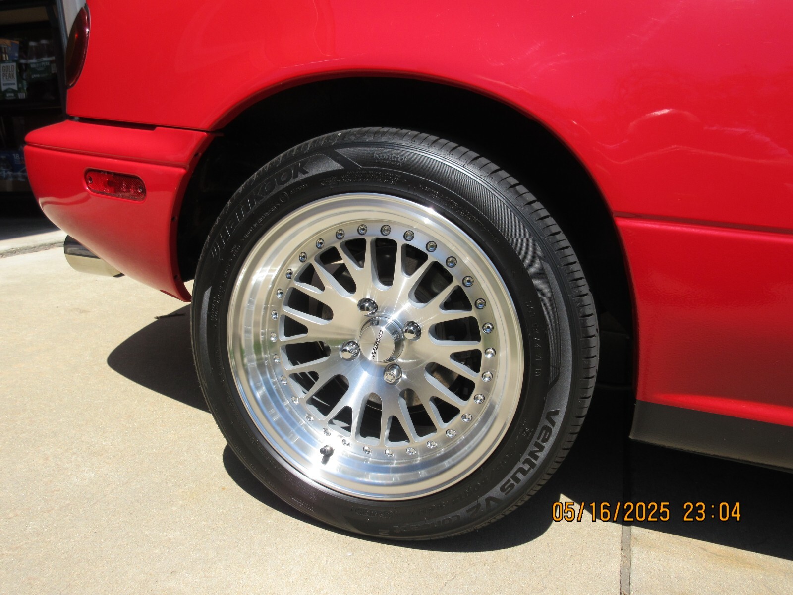 Mazda-MX-5-Miata-1990-Convertible-22