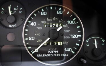 Mazda-MX-5-Miata-1990-Convertible-27