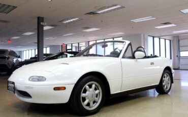 Mazda-MX-5-Miata-1990-Convertible-3
