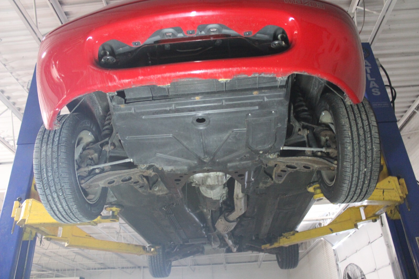 Mazda-MX-5-Miata-1990-Convertible-33