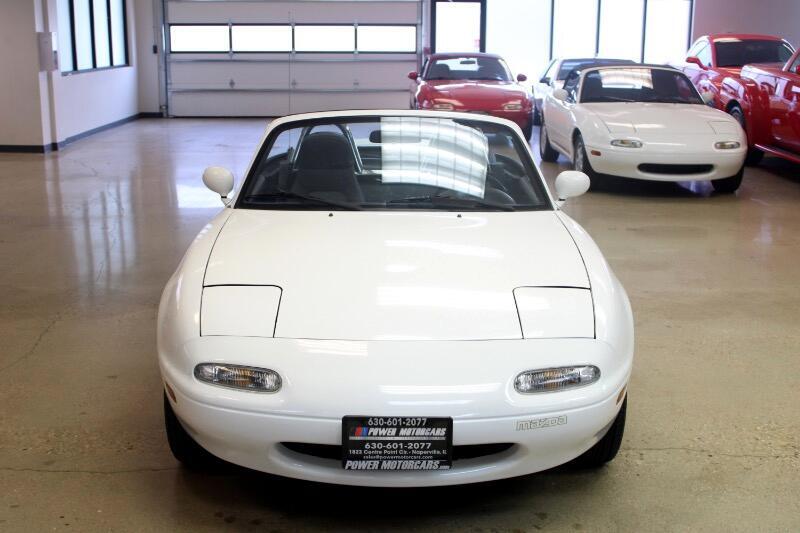 Mazda-MX-5-Miata-1990-Convertible-33