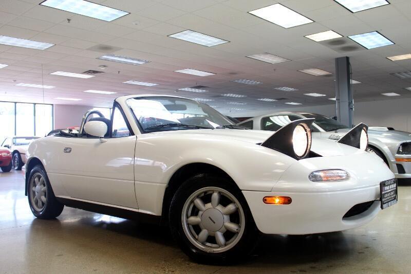 Mazda MX-5 Miata 1990 Convertible