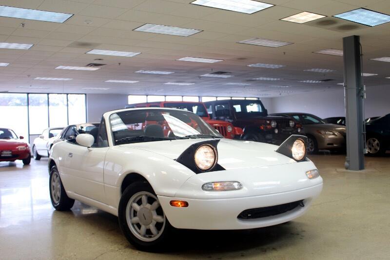 Mazda MX-5 Miata 1990 Convertible