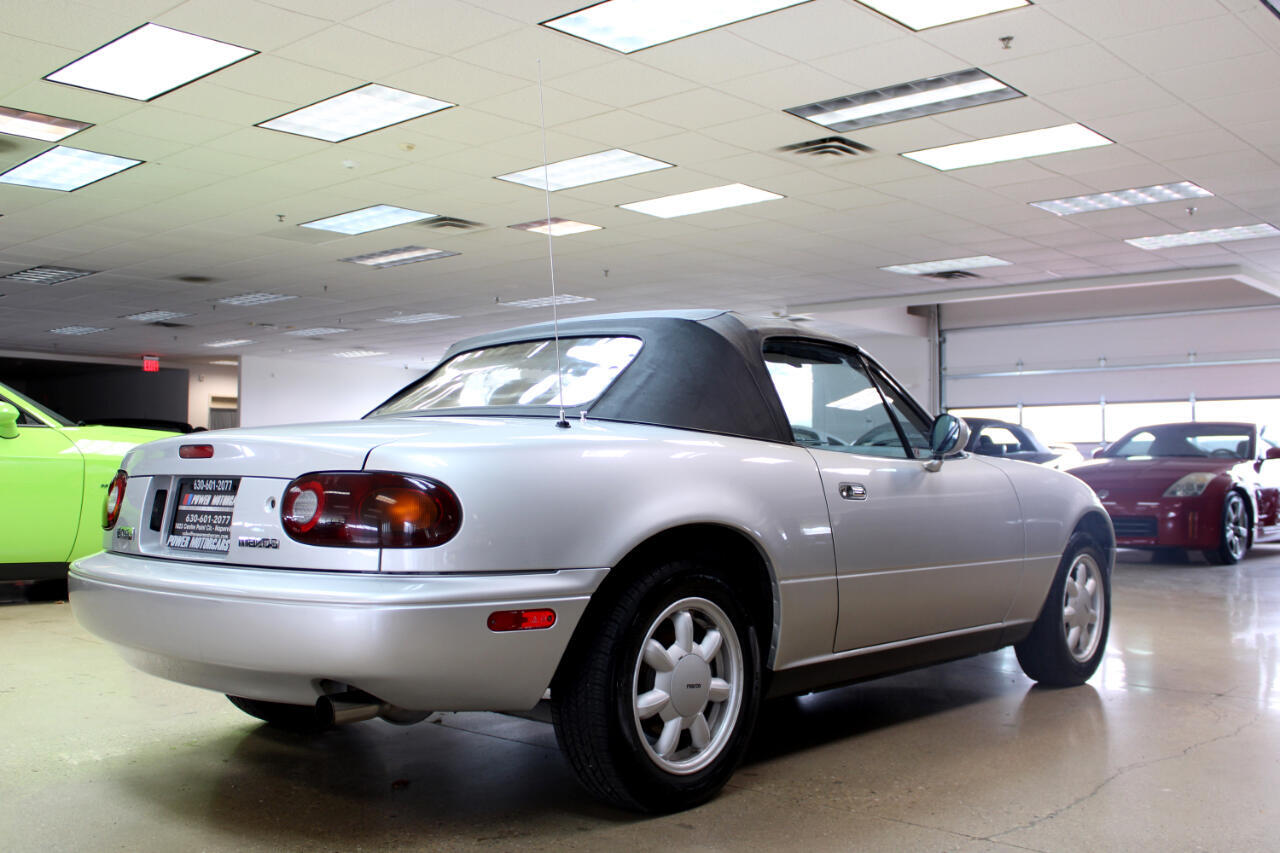 Mazda-MX-5-Miata-1991-Convertible-20