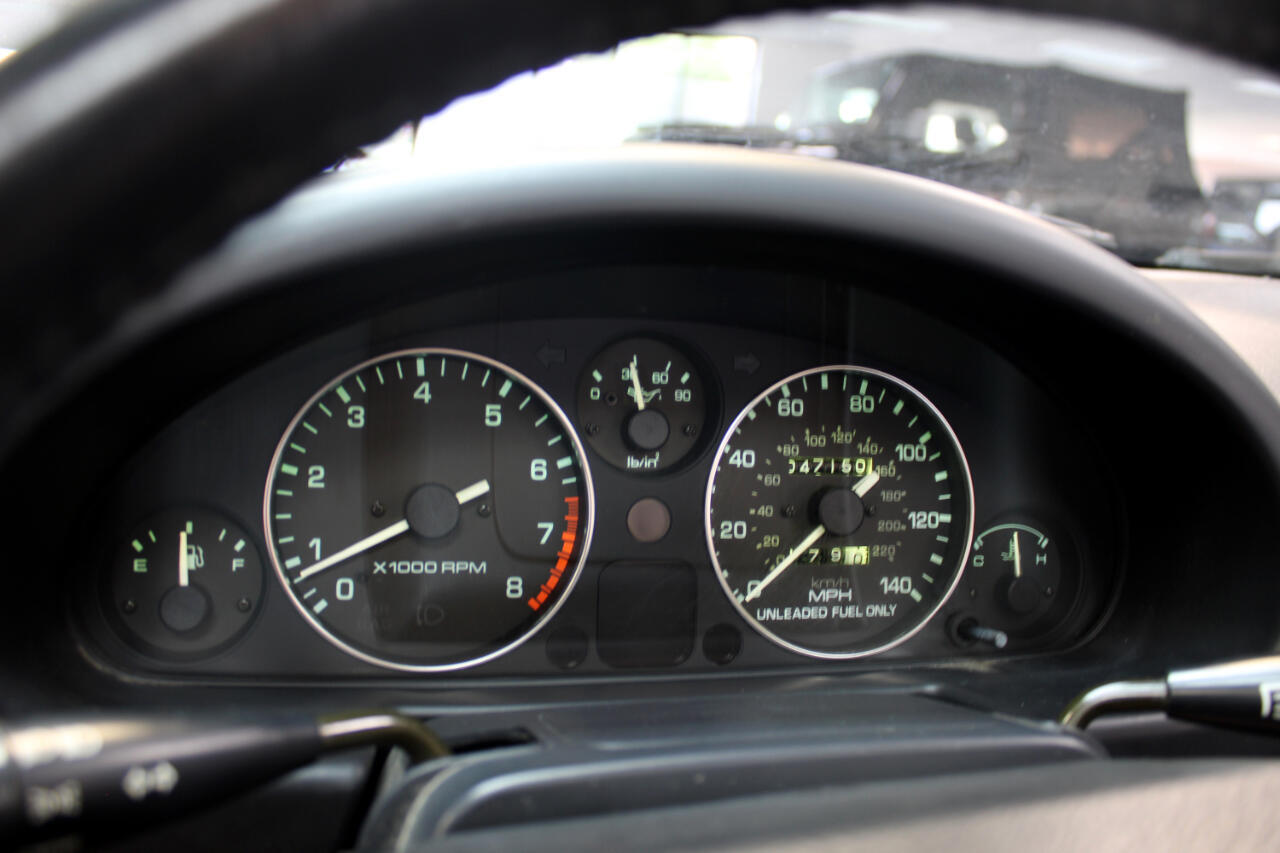 Mazda-MX-5-Miata-1991-Convertible-29