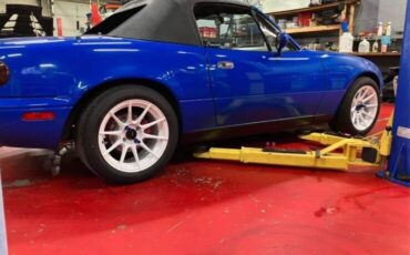 Mazda-MX-5-Miata-1991-Convertible-5