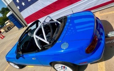 Mazda-MX-5-Miata-1991-Convertible-8