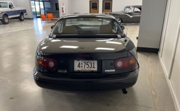 Mazda-MX-5-Miata-1992-4