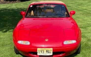 Mazda-MX-5-Miata-1993-Convertible-1