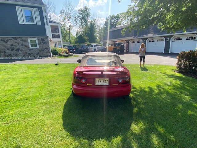 Mazda-MX-5-Miata-1993-Convertible-2