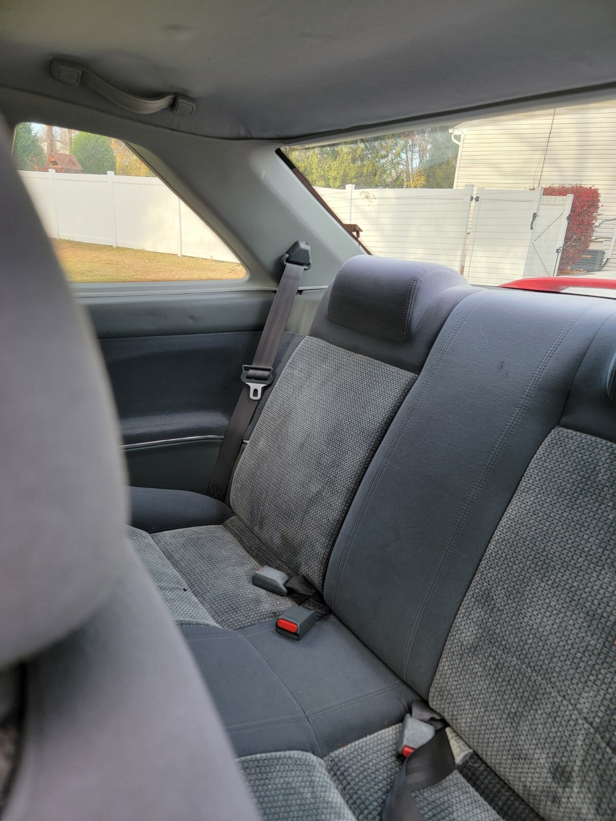 Mazda-MX-6-1991-Coupe-6