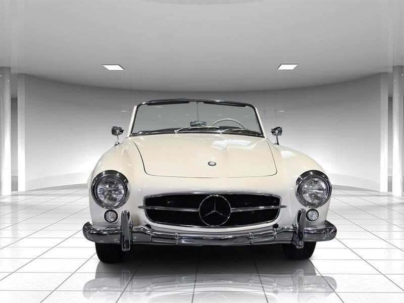Mercedes-Benz-190-Series-1961-Convertible-3