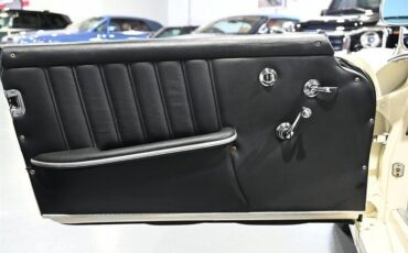 Mercedes-Benz-190-Series-1961-Convertible-6