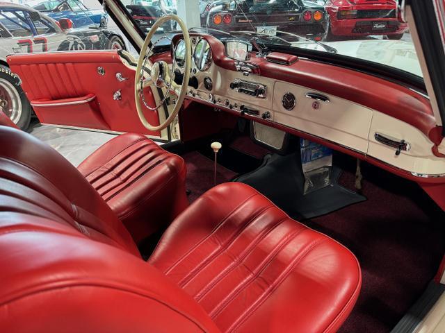 Mercedes-Benz-190-Series-1962-Convertible-16