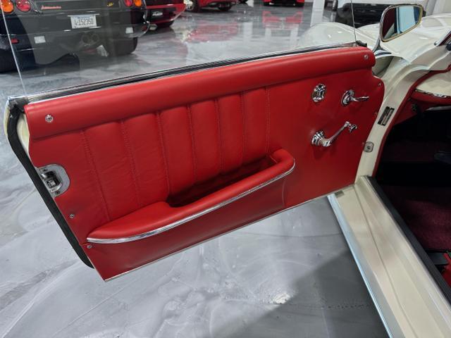 Mercedes-Benz-190-Series-1962-Convertible-18