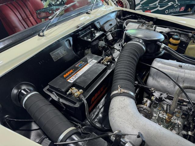 Mercedes-Benz-190-Series-1962-Convertible-27