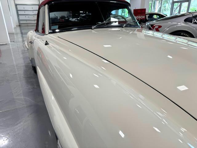 Mercedes-Benz-190-Series-1962-Convertible-30