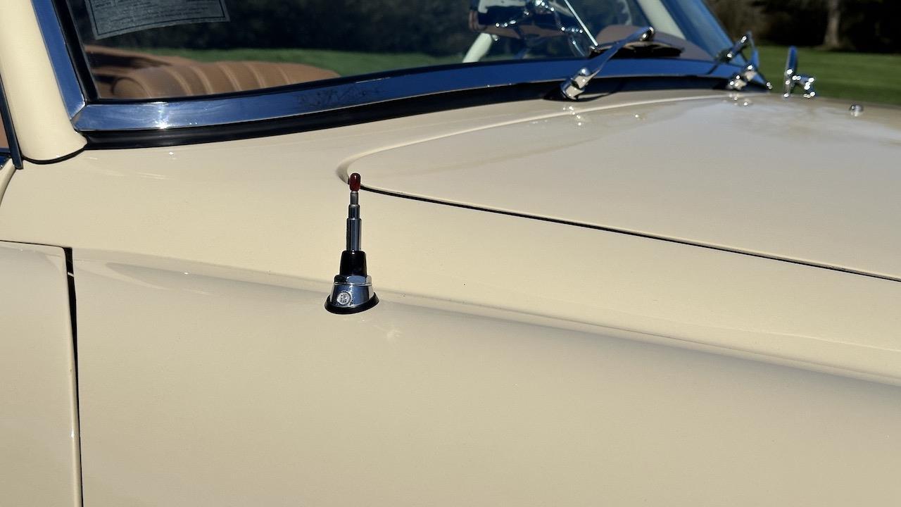 Mercedes-Benz-190-Series-1962-Convertible-31