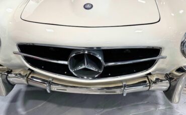 Mercedes-Benz-190-Series-1962-Convertible-34