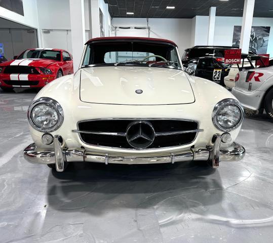 Mercedes-Benz-190-Series-1962-Convertible-36