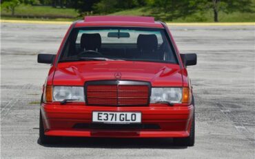 Mercedes-Benz-190-Series-1988-4dr-Car-14