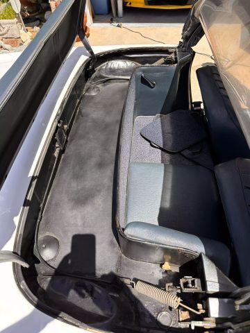 Mercedes-Benz-200-Series-1964-Convertible-34