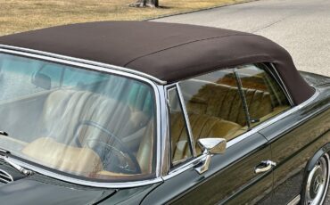 Mercedes-Benz-200-Series-1968-Convertible-11