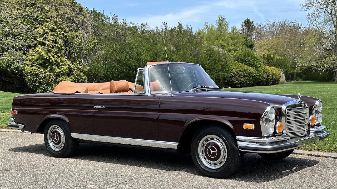 Mercedes-Benz 200-Series 1971 Convertible