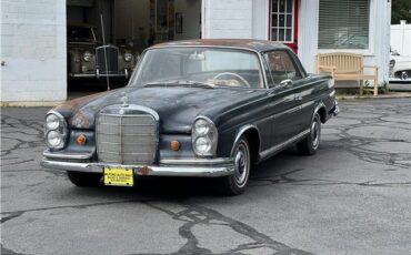 Mercedes-Benz-220-SEB-1965-2